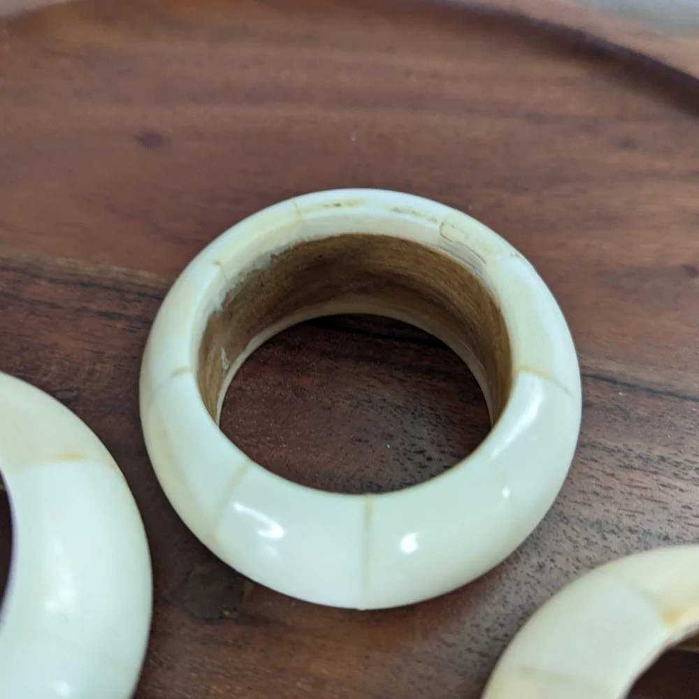 Set of Four White Chunky Bone Napkin Rings